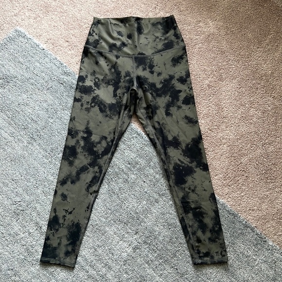 Evolution & Creation Leggings - Picture 1 of 6